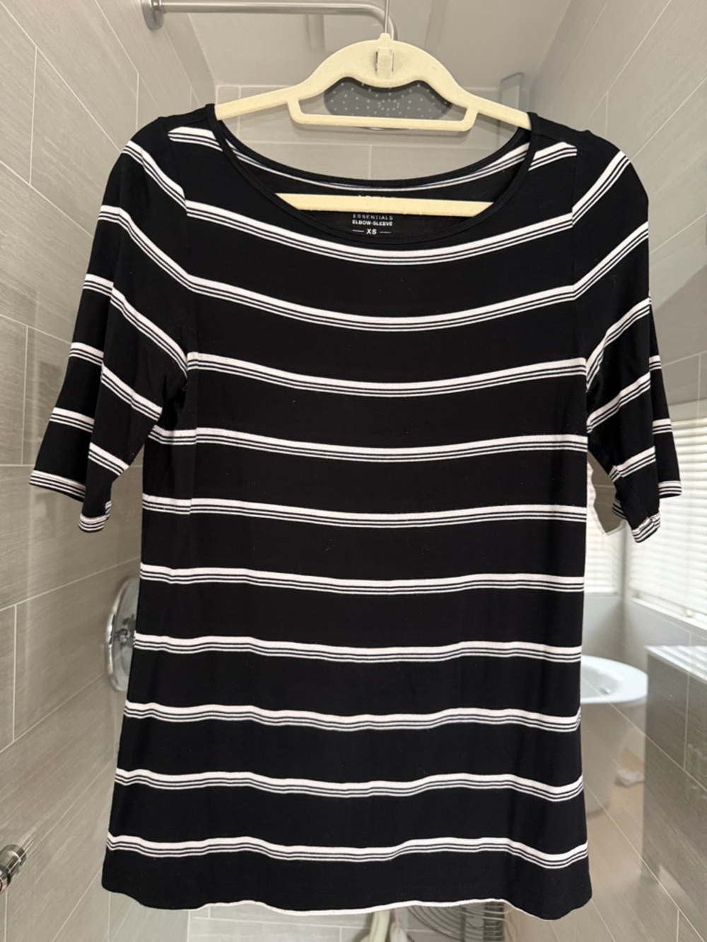 Apt. 9 Modern Essentials Black & White Striped Women's Tee